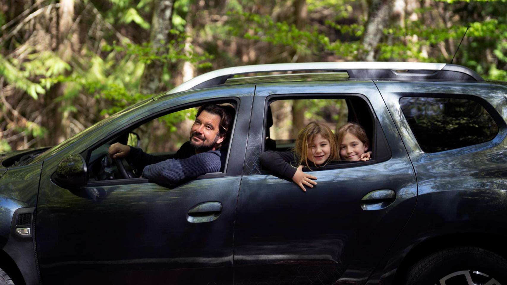 Una marca china estrena un SUV híbrido en España que compite con Toyota: Bajo consumo, etiqueta ECO y un precio insuperable