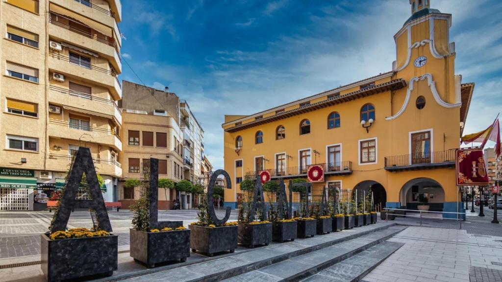 Una imagen del Ayuntamiento de Alcantarilla, la localidad donde 'Nike' fue arrestado el pasado miércoles.