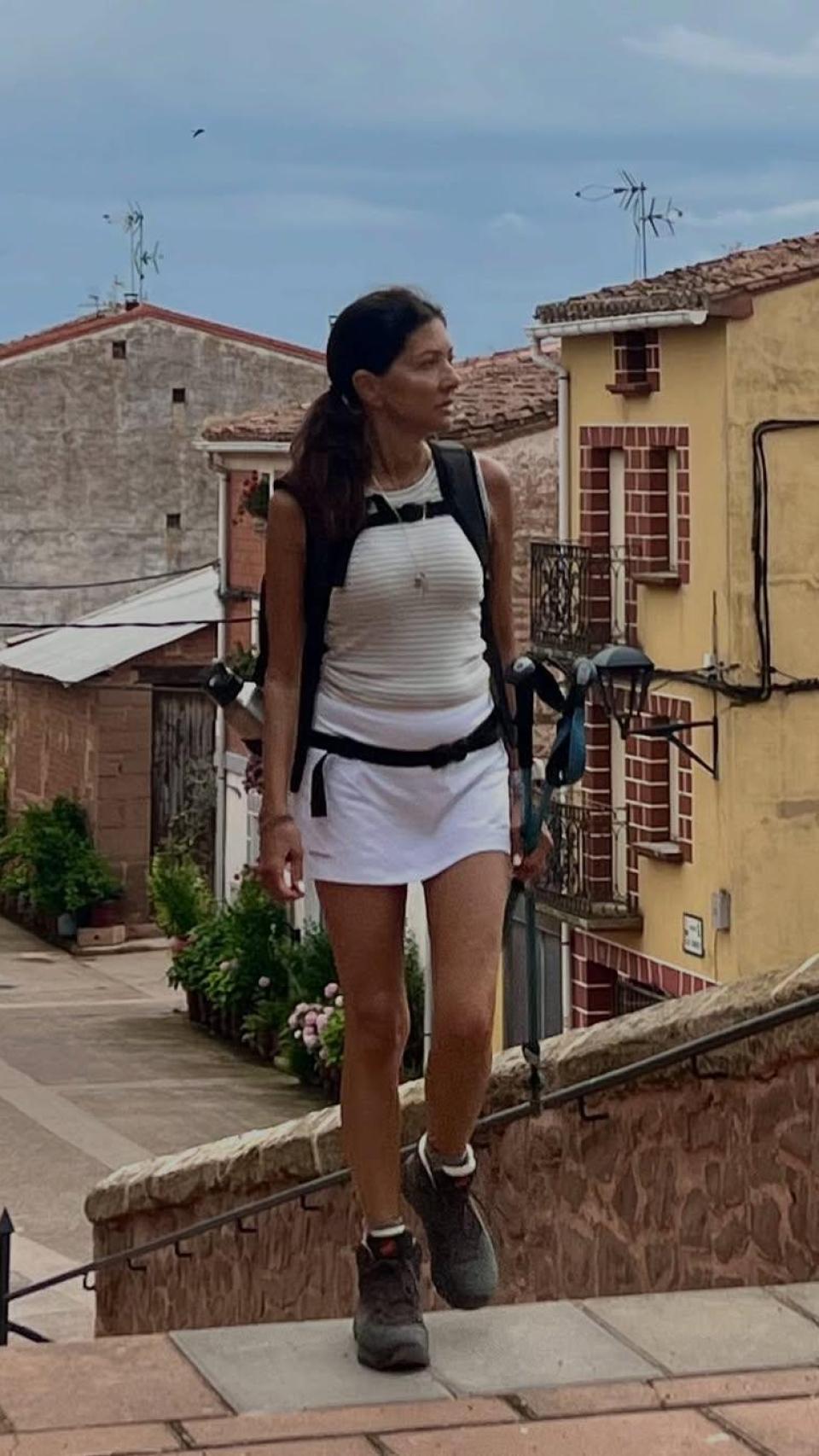 La condesa Alexandra Frederiksborg, durante su viaje por el Camino de Santiago.