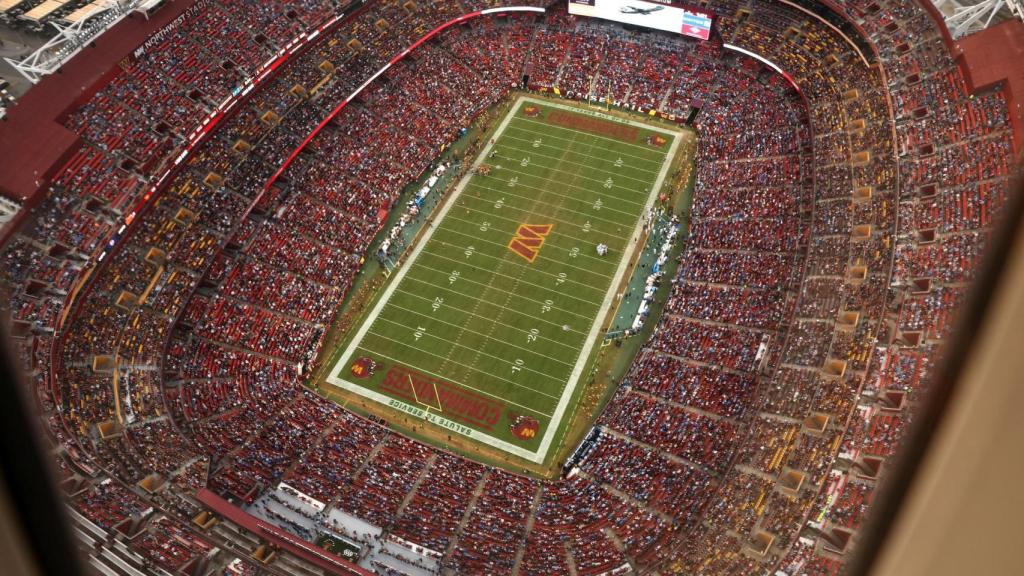 La vista del estadio de los Washington Commanders desde el Air Force One