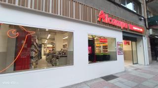 Fachada del Supermercado Alcampo en Canalejas, Salamanca