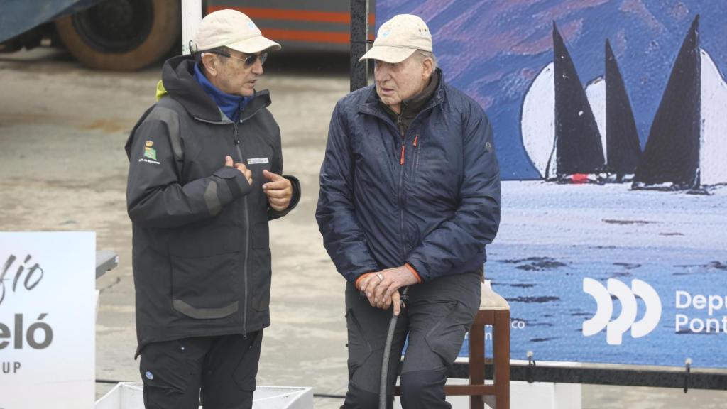 Juan Carlos I en las regatas.