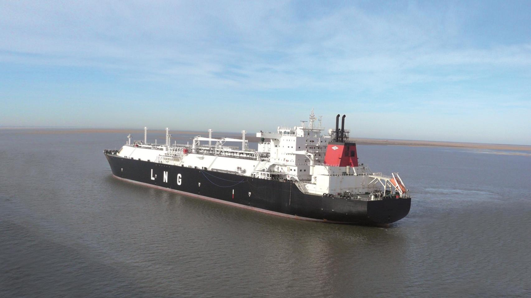 Barco de GNL (gas natural licuado)