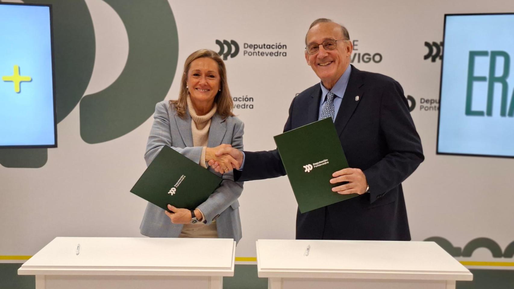 Diputación y UVigo firman un convenio para promover los programas de intercambio internacionales