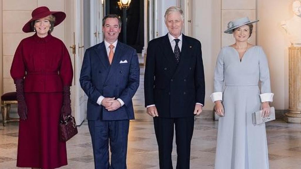Los Grandes Duques de Luxemburgo, junto a los Reyes de Bélgica, en octubre de 2025.