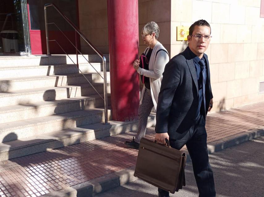 El conocido abogado Raúl Pardo-Geijo, este lunes, en los juzgados de Totana.