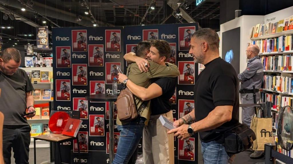 Firma de discos de Pablo Alborán en Málaga