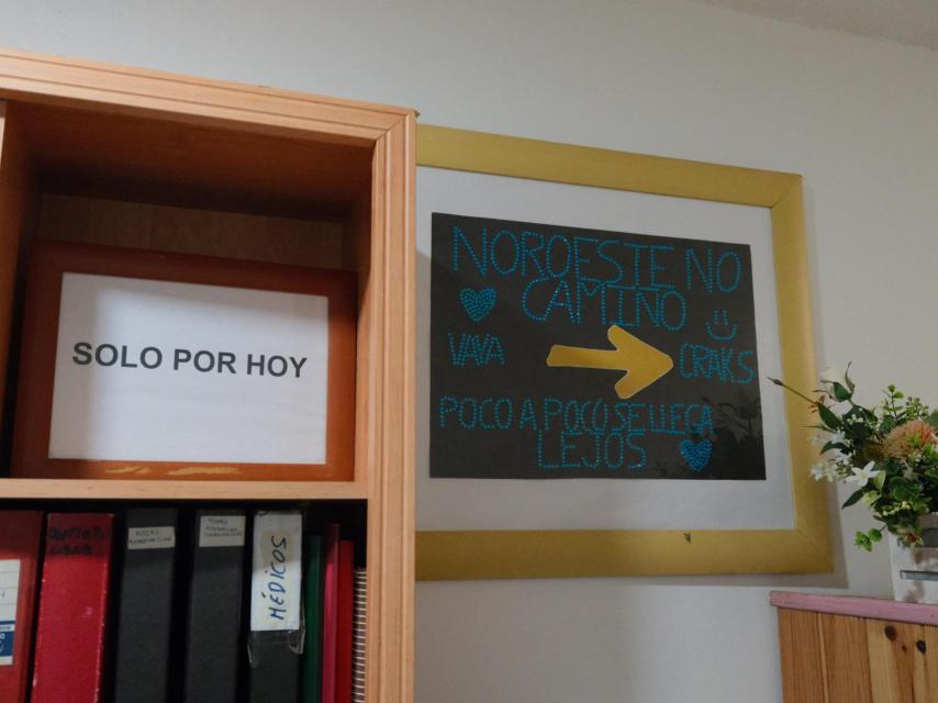 Interior del local del Grupo Noroeste de Alcohólicos Anónimos en A Coruña.