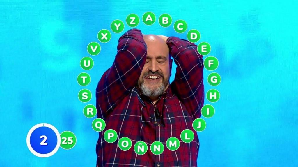 Óscar Díaz, justo en el momento de resolver el Rosco de 'Pasapalabra' el 15 de mayo de 2024.