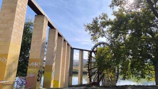 La noria del parque de Safont se mantendrá pero se demolerán los pilares contiguos.