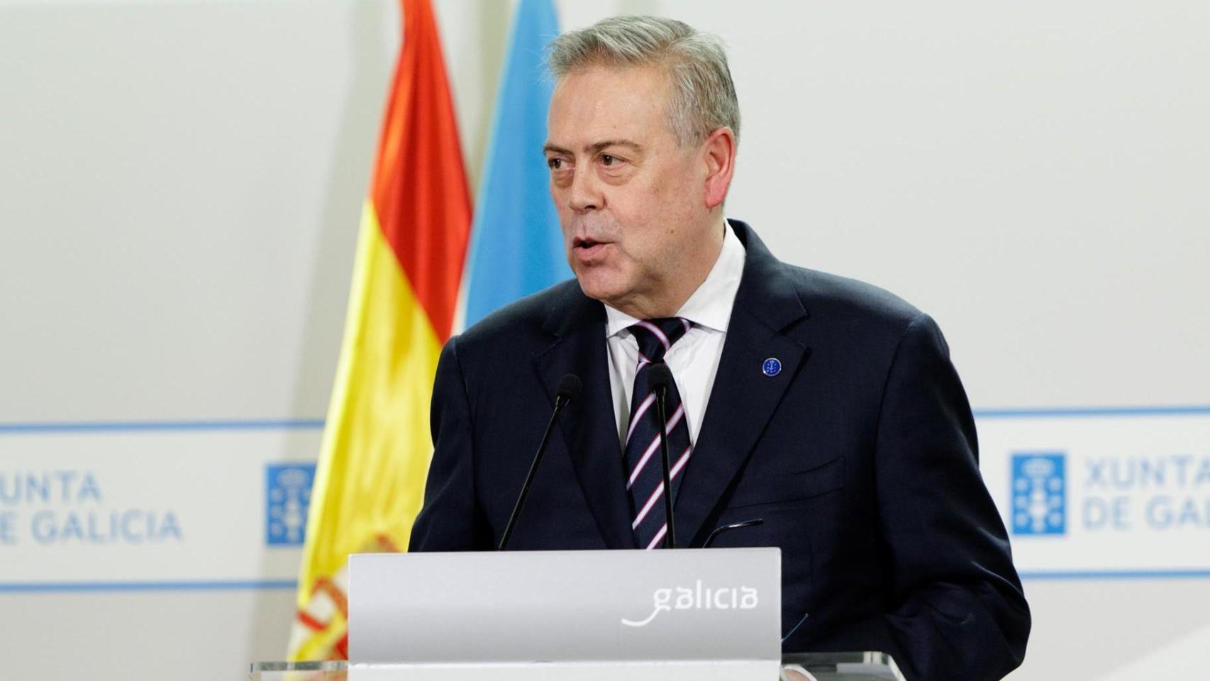 El conselleiro de Sanidade, Antonio Gómez Caamaño, en la rueda de prensa posterior a la reunión del Consello de la Xunta.