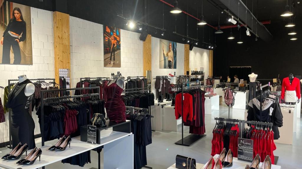 Tienda New Blanco en Zaragoza.