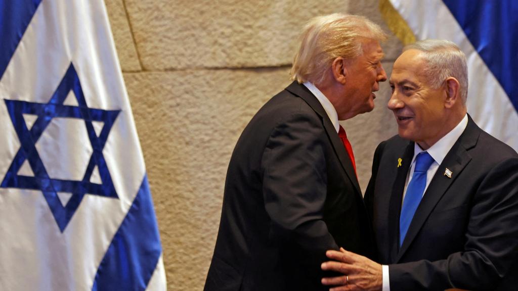Donald Trump y Benjamin Netanyahu en el Parlamento israelí.