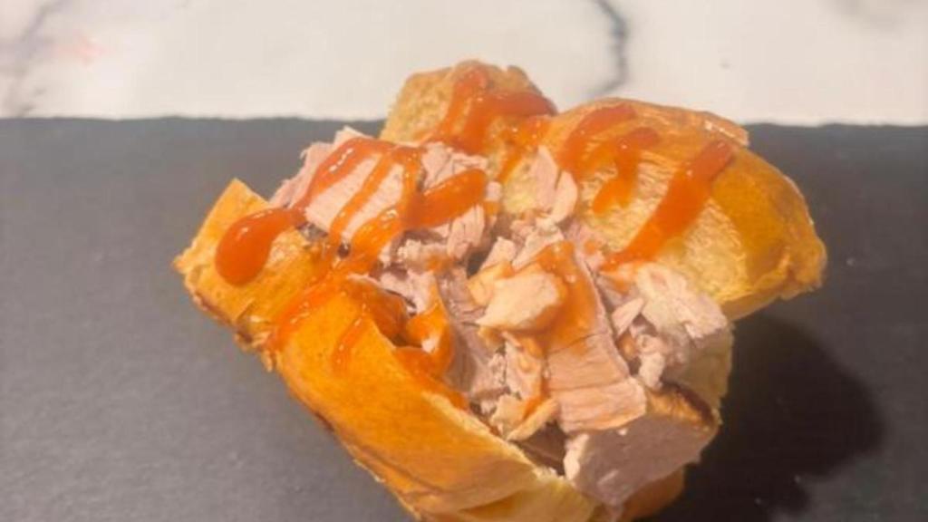 Brioche de lacón BBQ