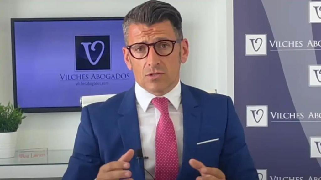 El abogado Manuel Hernández Vilches en una entrevista de YouTube.