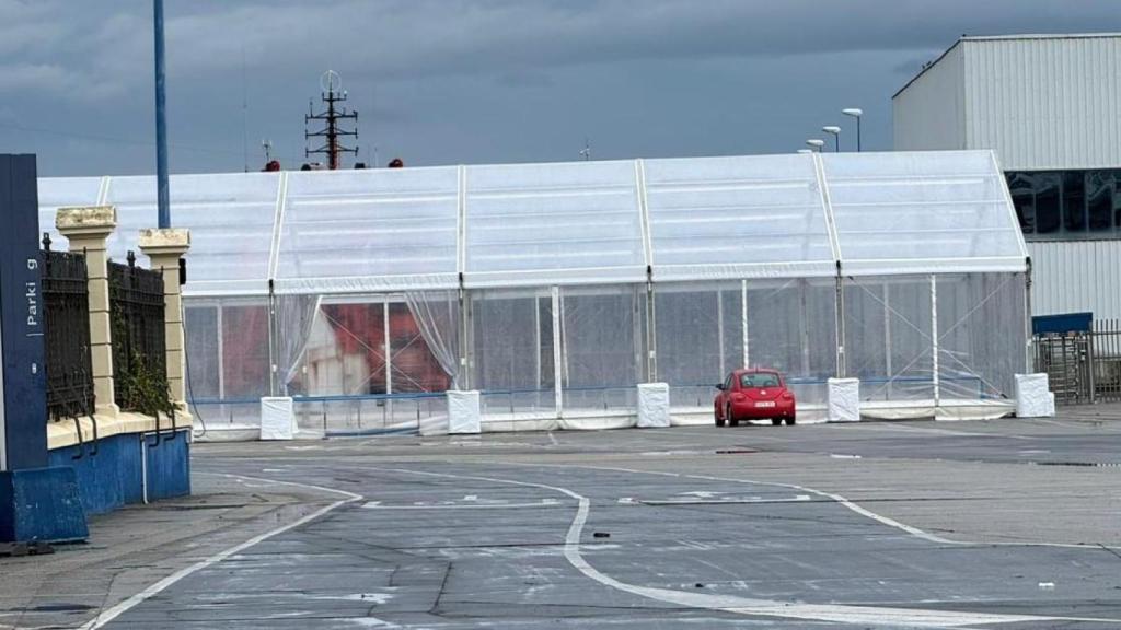 A Coruña volverá tener una pista de hielo estas Navidades en el Muelle de Batería