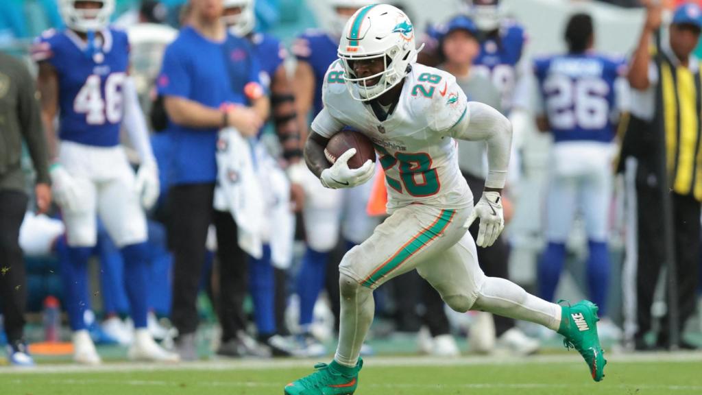 De'Von Achane, durante su último partido con los Dolphins.