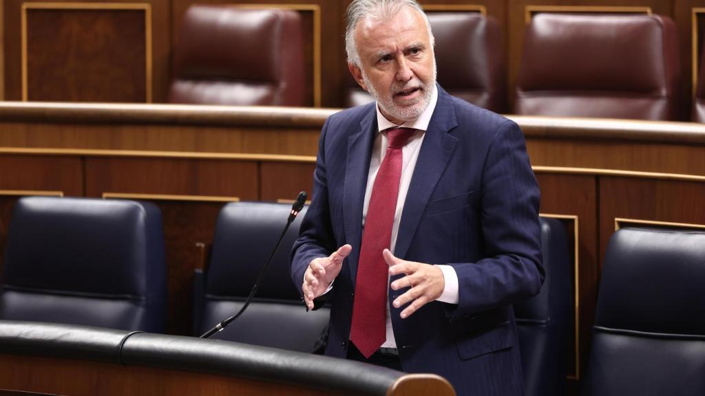 El ministro de Política Territorial y Memoria Democrática, Ángel Víctor Torres.