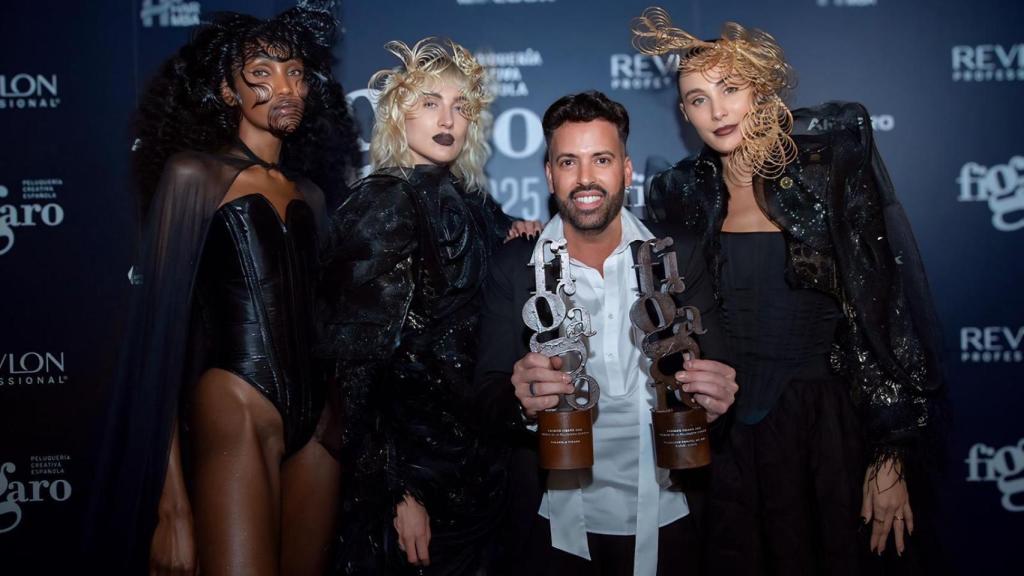 Rafael, tras recibir los dos galardones.