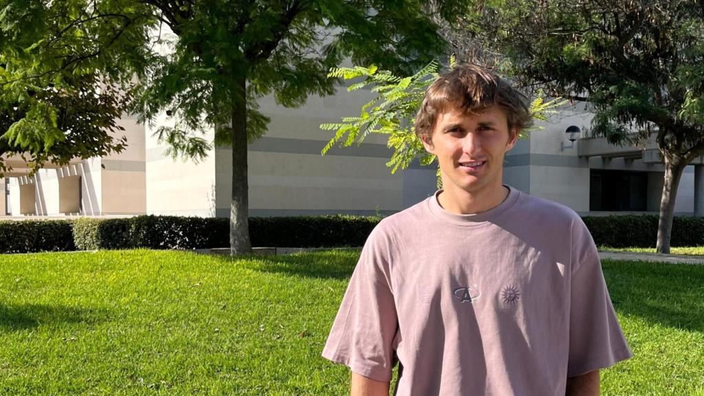 Javier Pérez Cano, en la Universidad de Alicante este noviembre.