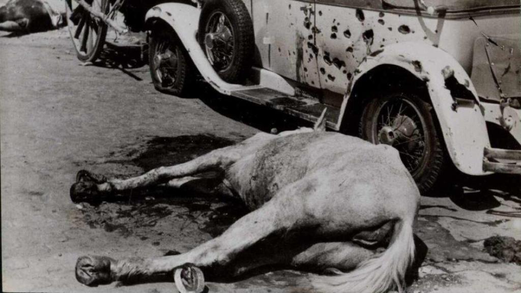 Las imágenes de destrucción y muerte que mostró Madrid al mundo resuenan con las que luego retratará Picasso. Foto Mayo, Biblioteca Nacional de España, Madrid.