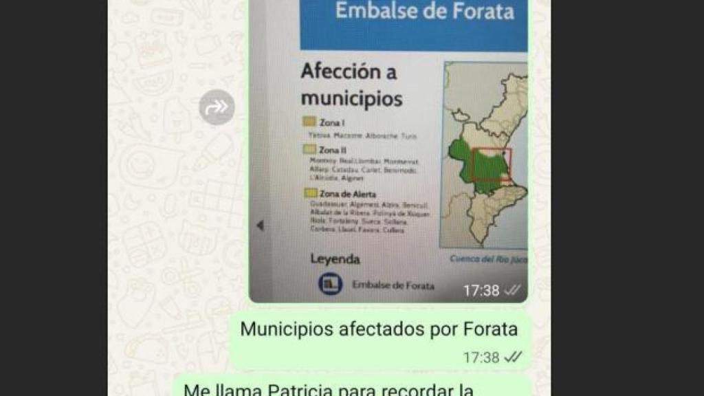 Los mensajes entre Inmaculada Piles y Jorge Suárez la tarde de la dana. EE