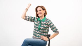 Imagen de la farmacéutica y nutricionista durante la grabación de su pieza para Magas.