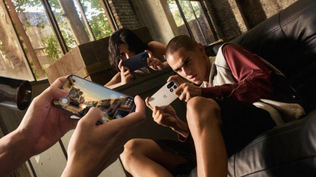 Así es el OnePlus 15: el smartphone más potente de OnePlus llega con regalos y promociones especiales