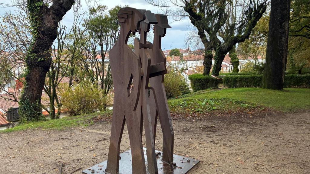 Uxío Novoneyra, Manuel María y Carlos Maside de paseo por la Alameda