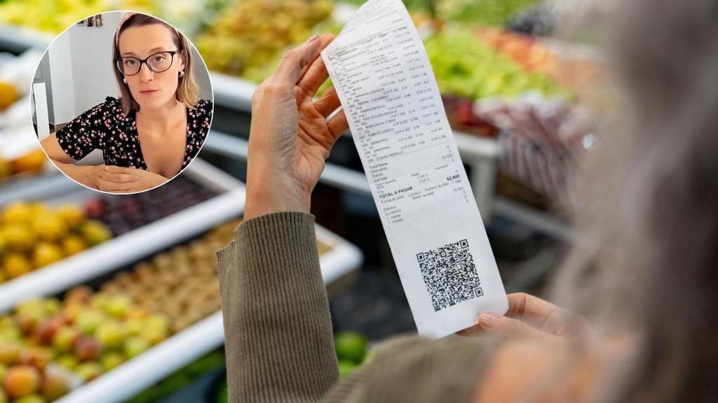 Irene (creadora de contenido) y una mujer en el supermercado con el ticket de la compra.