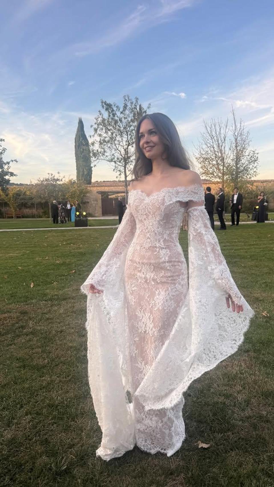 Stella del Carmen, en su boda con Alex Gruszynski, en sus redes sociales.