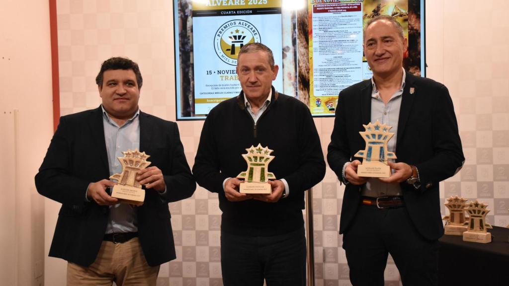 El presidente de la Diputación de Zamora, Javier Faúndez, el diputado de Desarrollo Económico y responsable de IFEZA, Emilio Fernández, y el diputado de Agricultura y Ganadería, José Ángel Ruiz