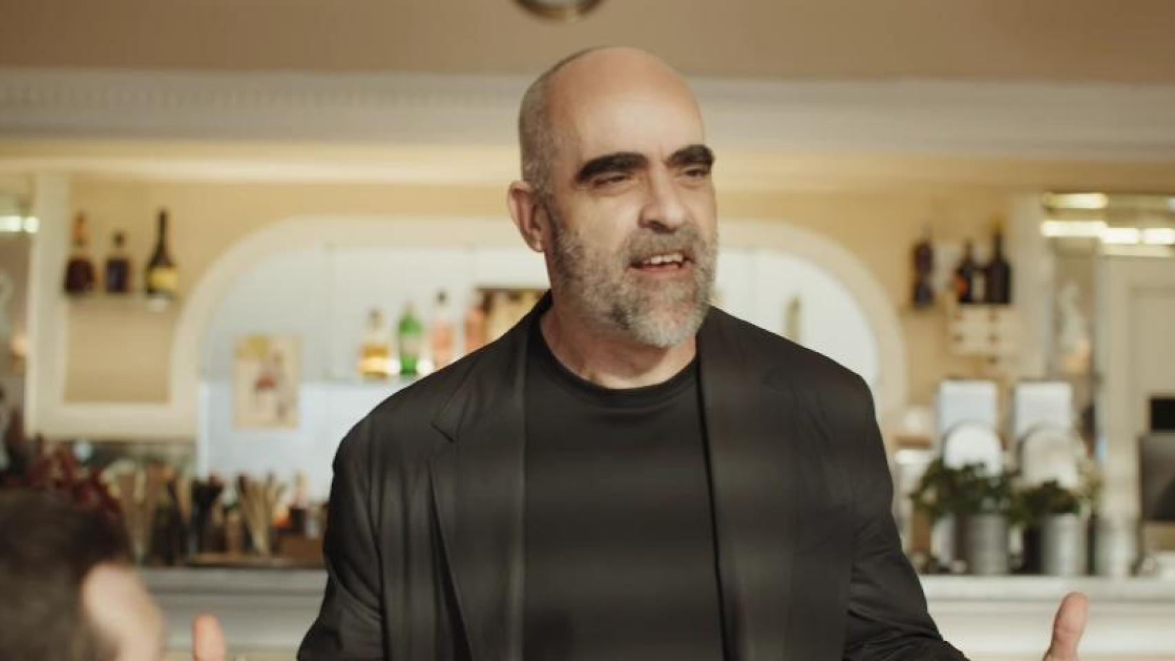 Luis Tosar en el segundo capítulo de la miniserie 'Vivamos como galegos'