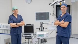 Un chorro de agua y un robot: así es la técnica más precisa para operar la próstata en Quirónsalud Miguel Domínguez