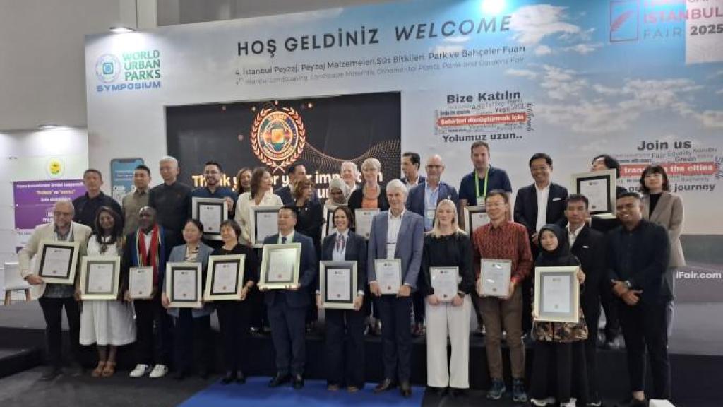 Premio Parque San Martín.