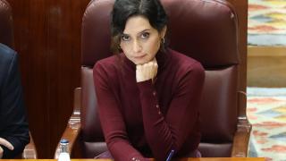 La presidenta de la Comunidad de Madrid, Isabel Díaz Ayuso, durante un pleno en la Asamblea de Madrid, a 13 de noviembre de 2025