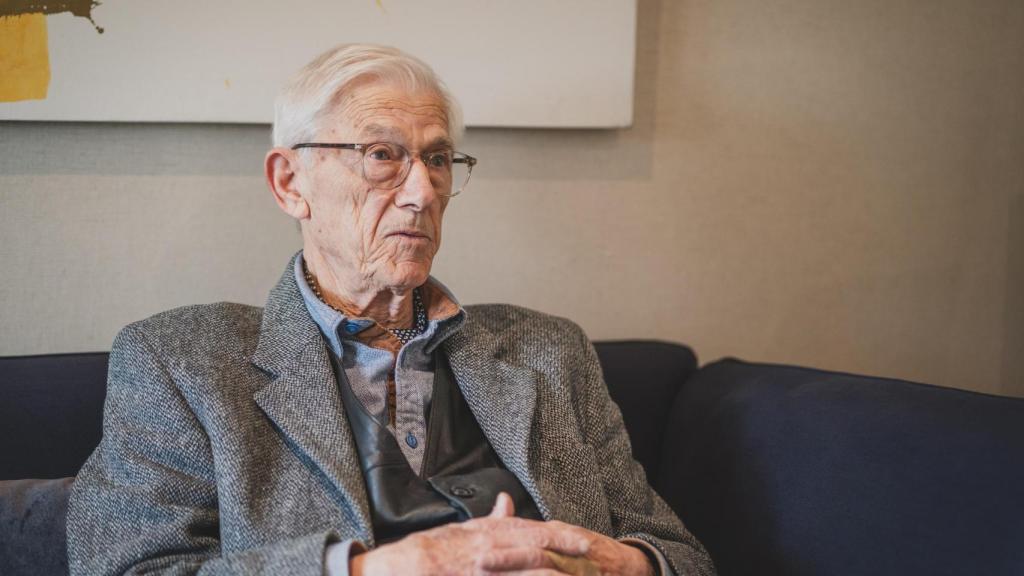 Theodor Kallifatides en un momento de la entrevista con El Cultural. Foto: Sara Fernández