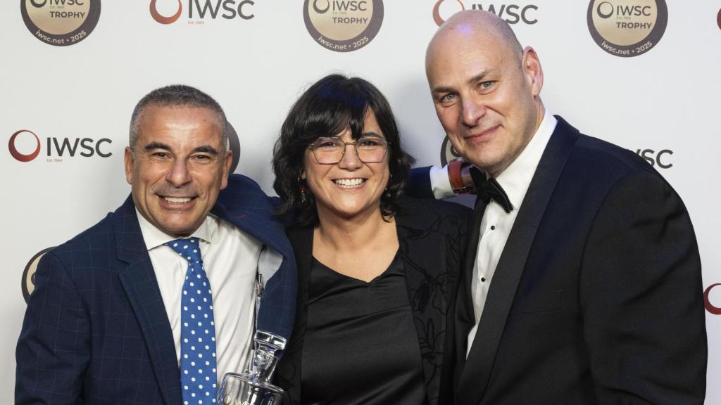 Carlos Carrión, Nuria de la Torre y Dirceu Vianna Junior (Master of Wine)