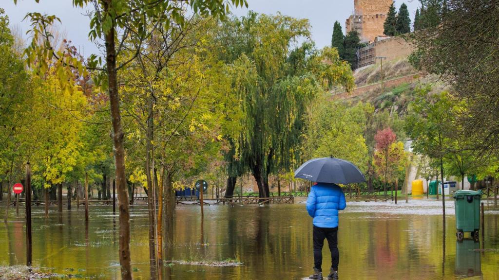 Crecida del río Águeda a su paso por Ciudad Rodrigo (Salamanca)