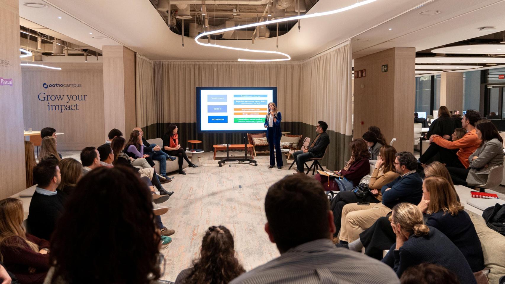 Una de las sesiones que se celebran en Patio Campus.