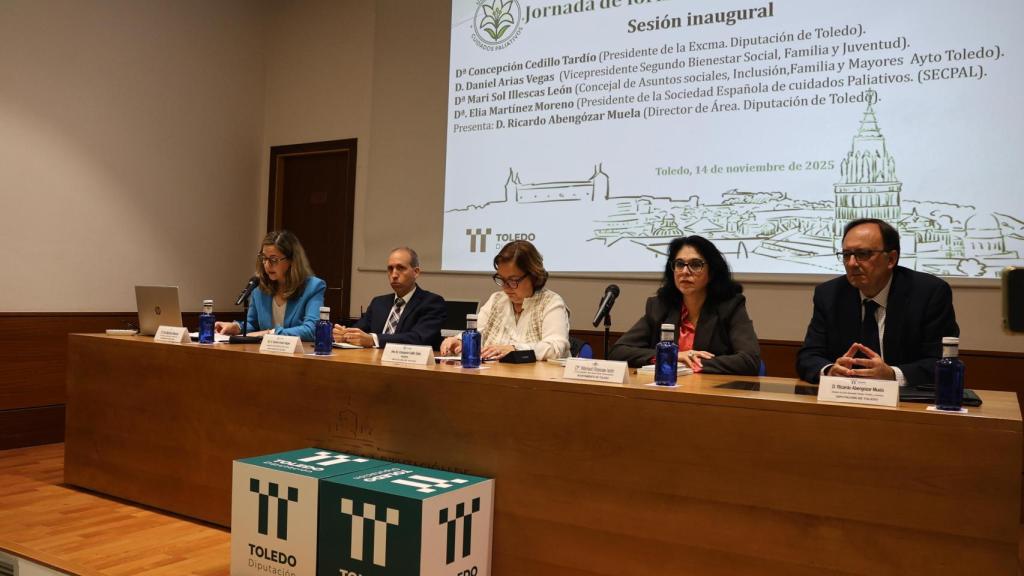 Cedillo en las Jornadas de Cuidados Paliativos.