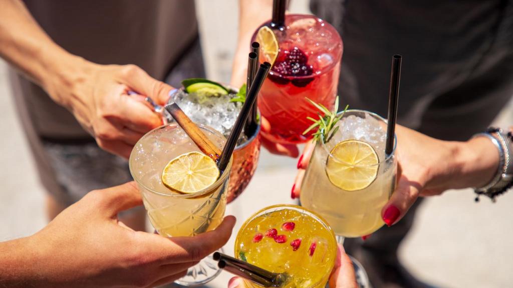 Los 'mocktails' son la nueva moda entre los más jóvenes.