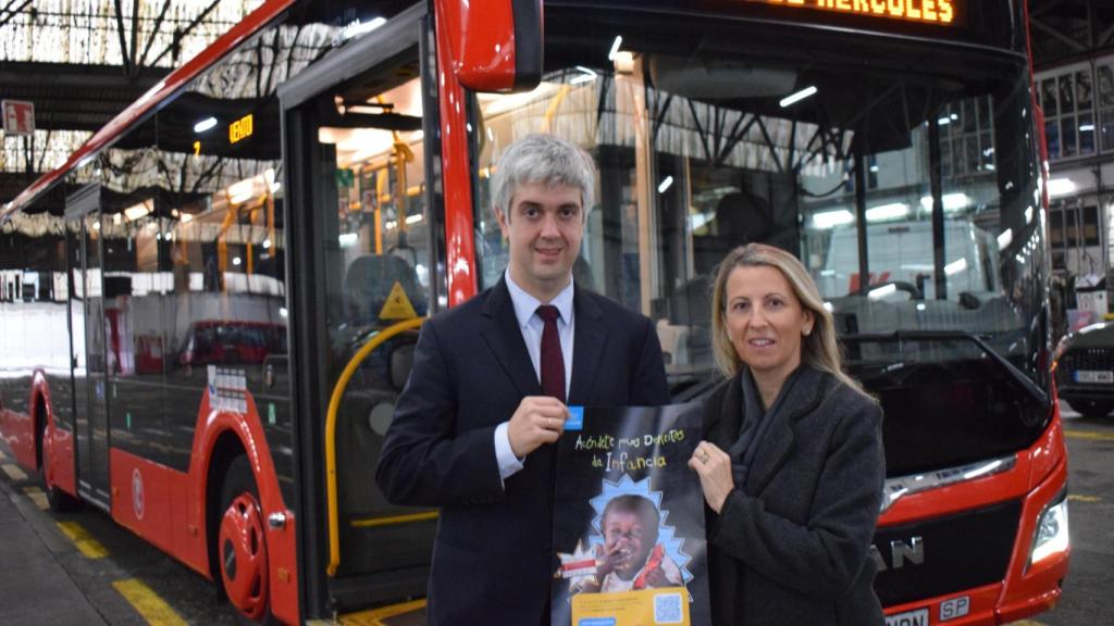 Imagen de la firma del acuerdo.