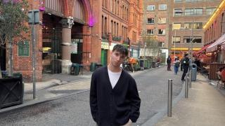 Adrián Ponz, español en Dublín.