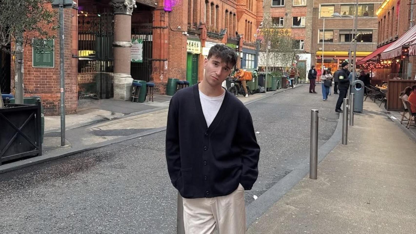 Adrián Ponz, español en Dublín.