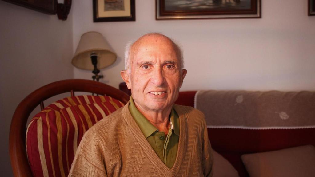 José Luis Martínez, antiguo trabajador en las fábricas de química en las salinas.
