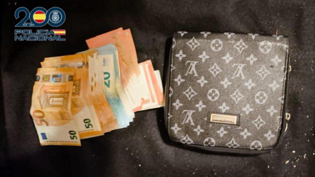 Imagen del dinero intervenido en la operación de la Policía Nacional en Palencia