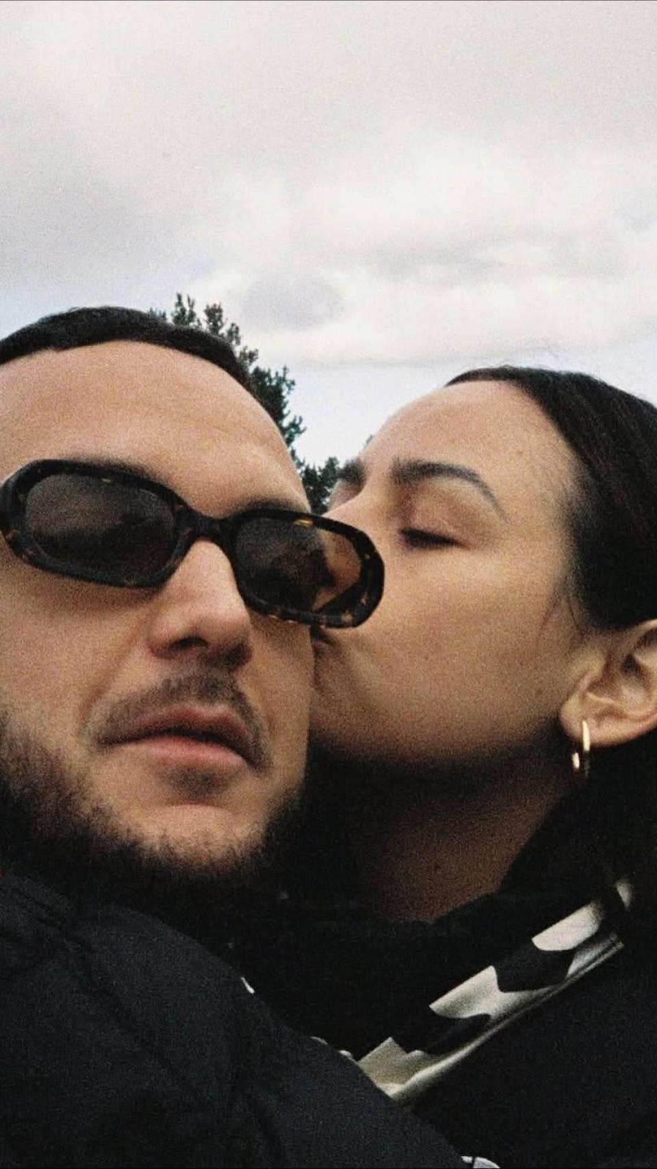 C. Tangana y Rocío Aguirre, en una imagen de las redes sociales.