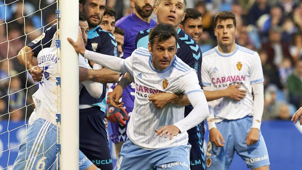 Chechu Dorado, en un partido con el Real Zaragoza.