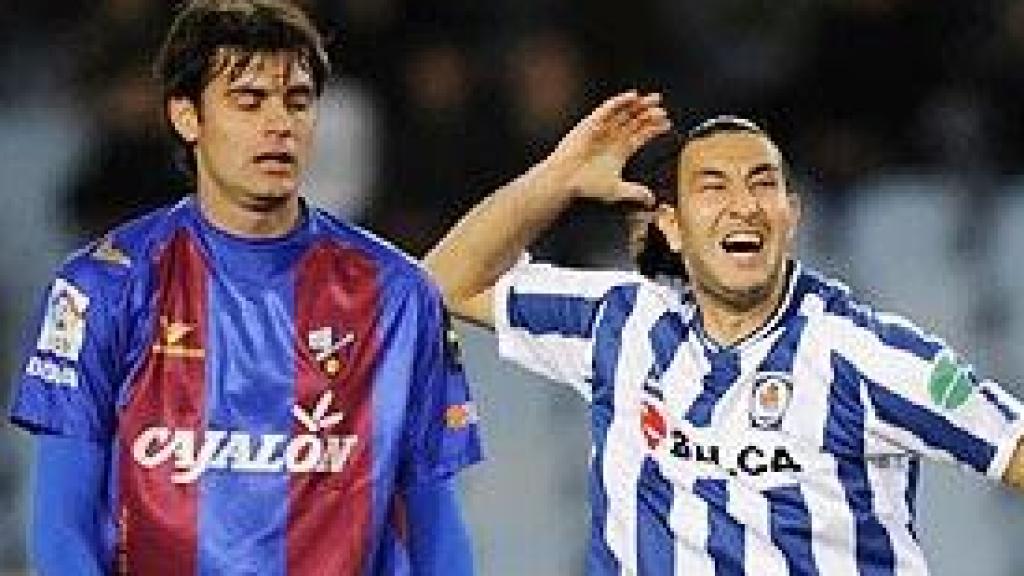 Chechu Dorado en su etapa en la SD Huesca.